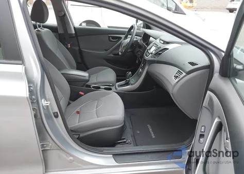 2016 Hyundai Elantra Se from USA, damaged, VIN 5NPDH4AE5GH692183